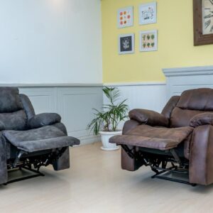 Solo seater reclining sofa