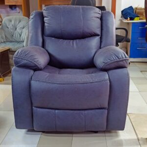 Solo seater recliner sofa